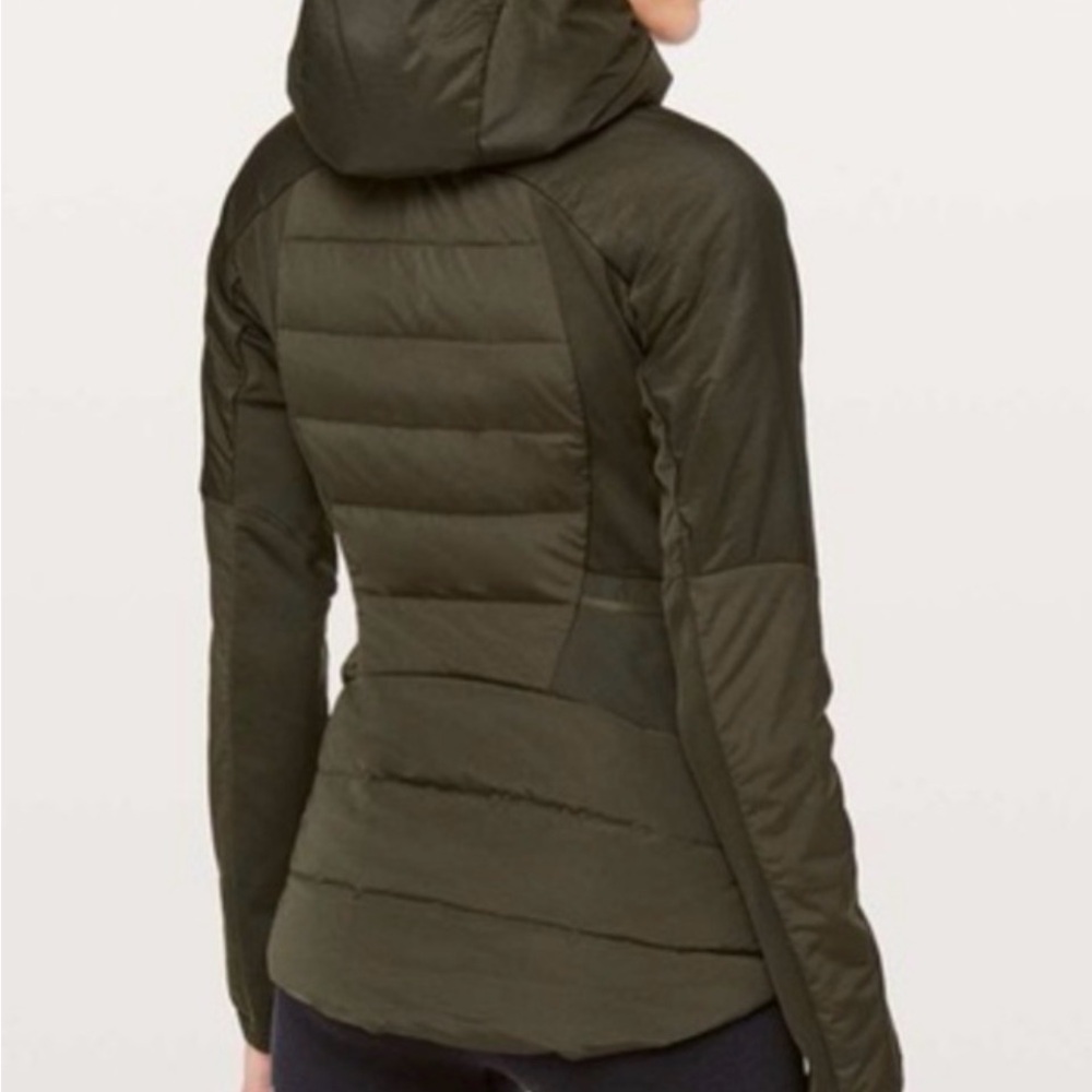 Lululemon Athletica Down For It All Jacket **LIKE NEW** w/ Goose Down Dark Olive - Picture 13 of 13
